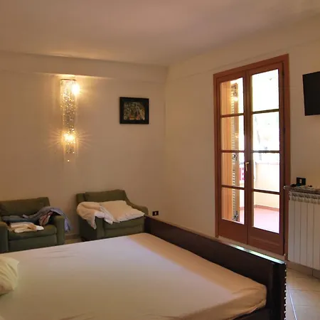 Rococco Pop House Villa